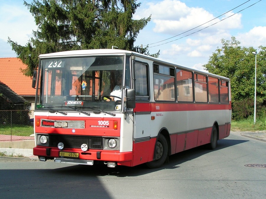 1005