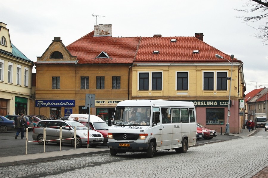 1632