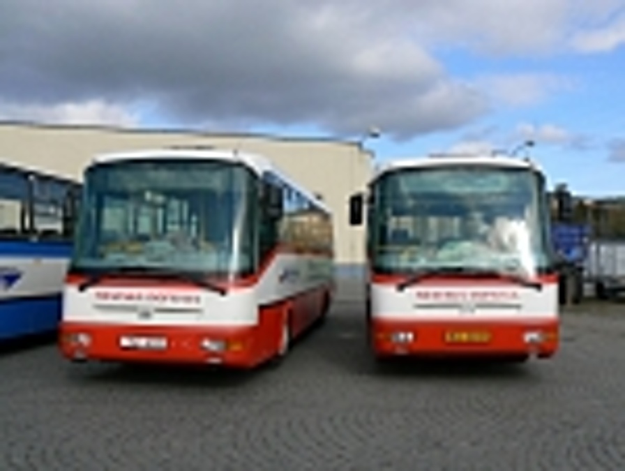 1S2 9177