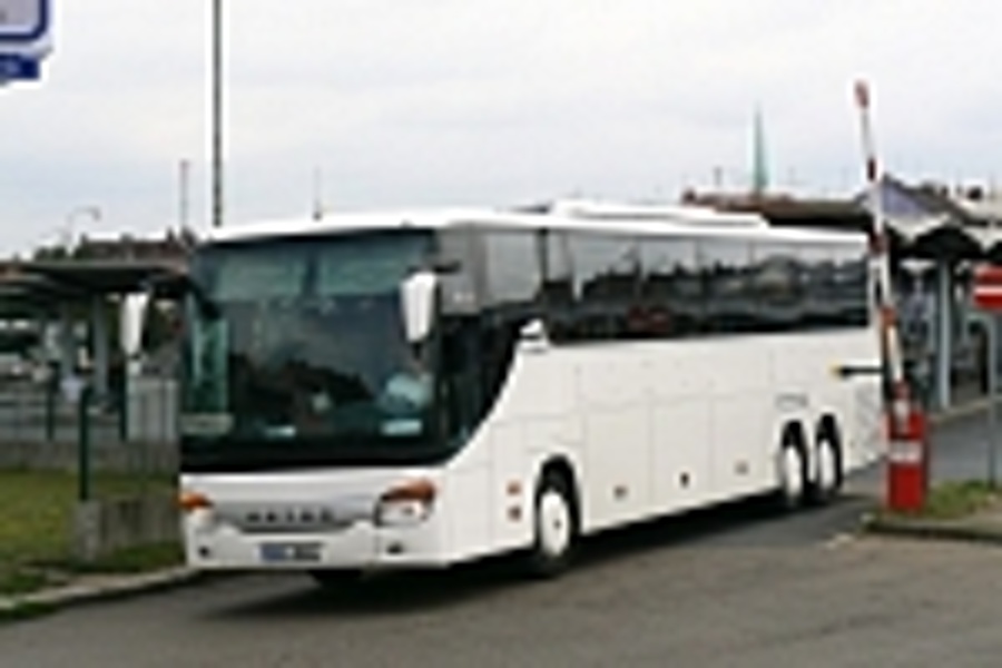 6A5 8925
