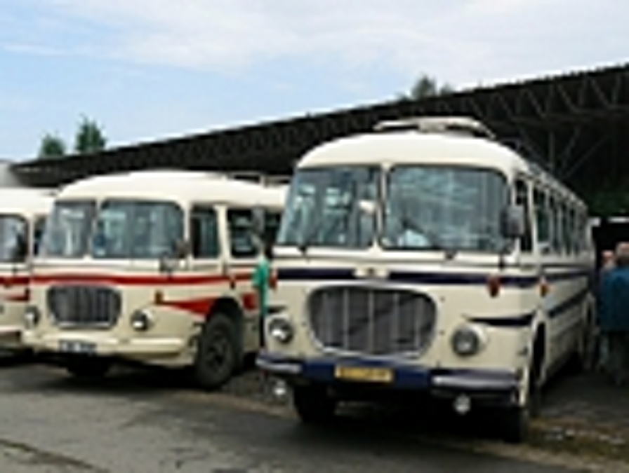 AX 37-11