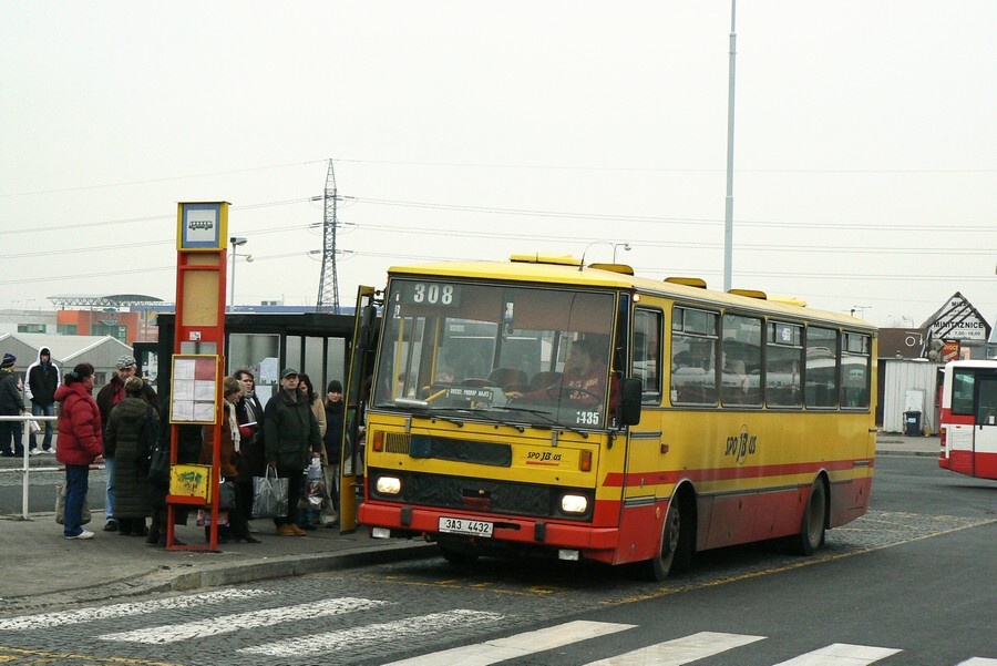 1435