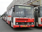 5716