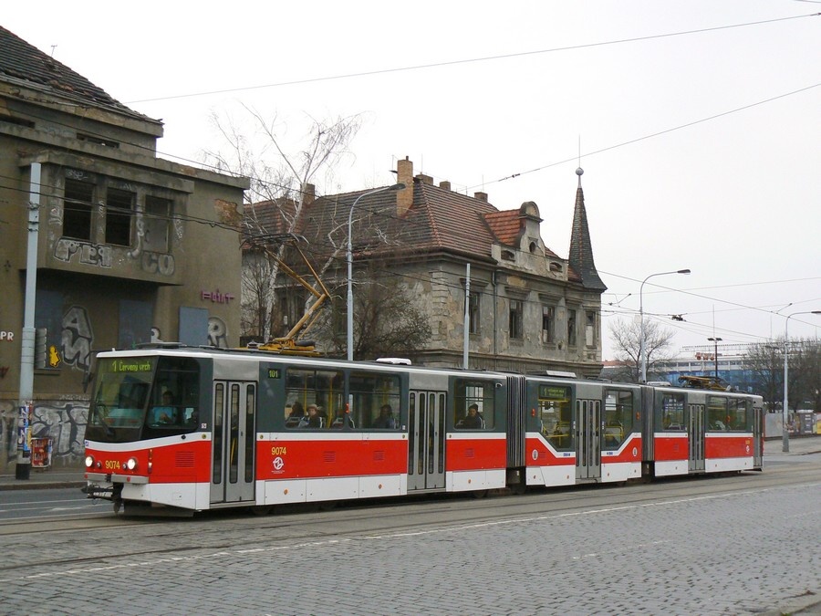 9074