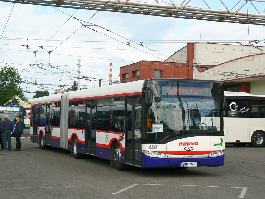 407