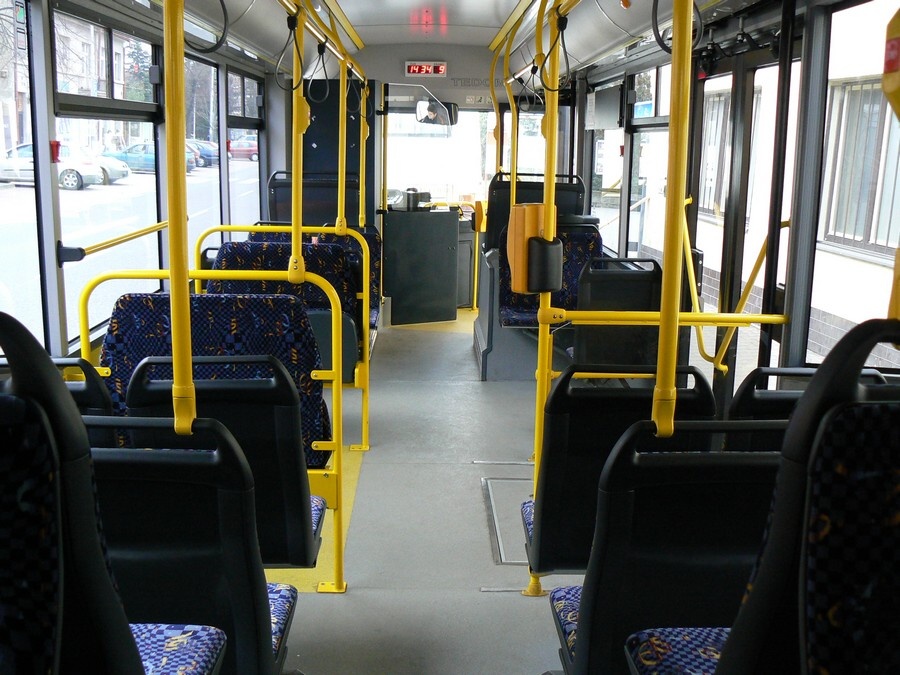 2J7 1062