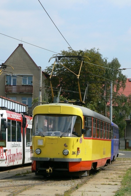 306