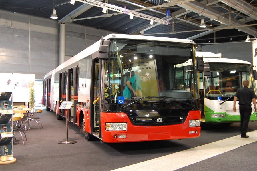 3E6 0989