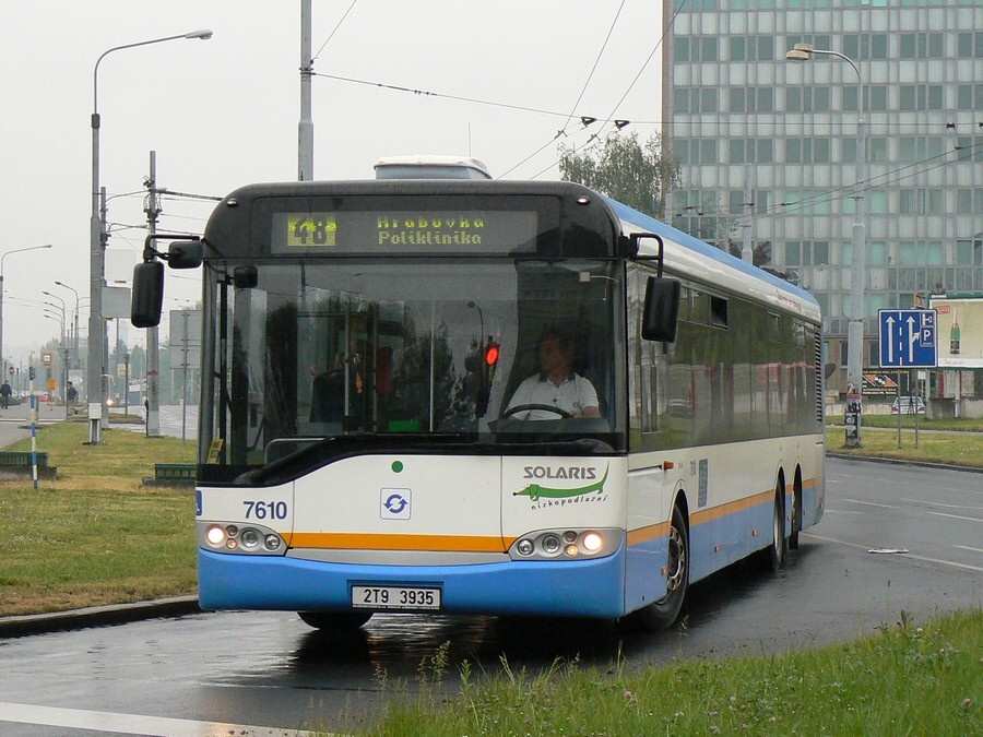 7610