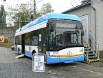 3710