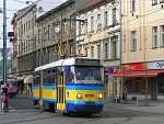 8200