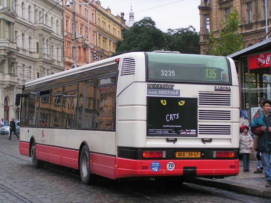 3235