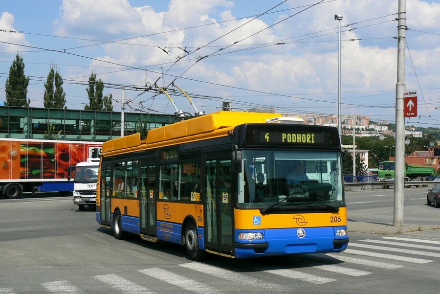 206