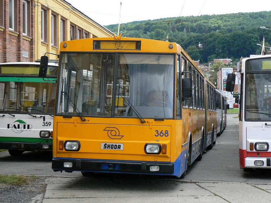 368