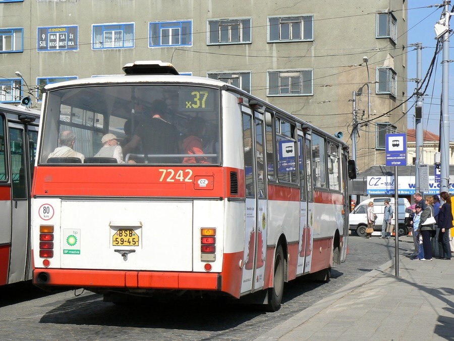 7242