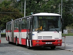 2352