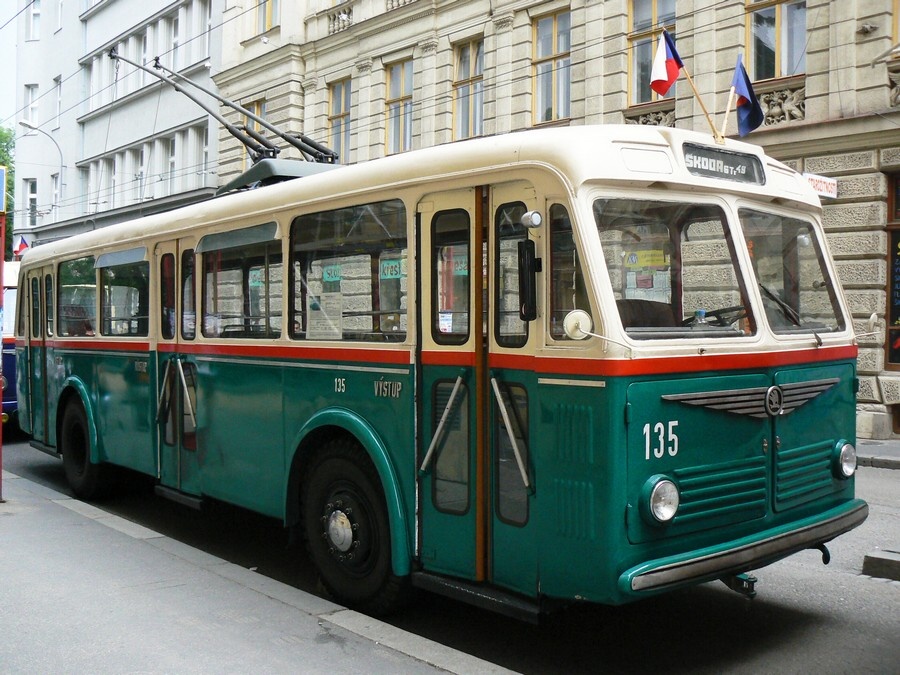 135