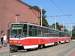 8748