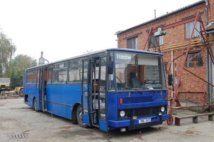 1M9 1811
