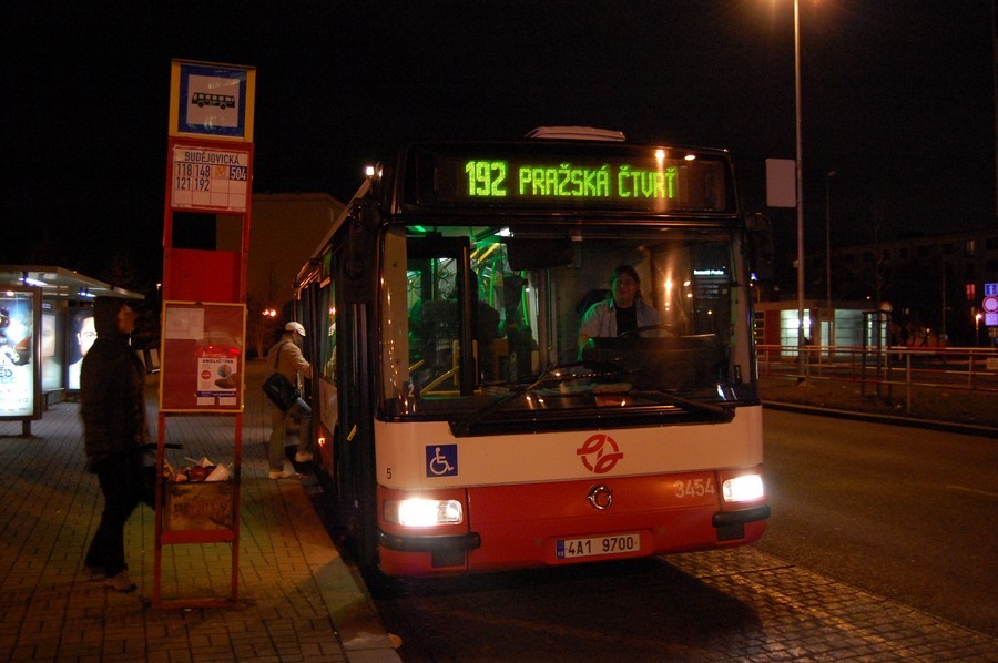 3454