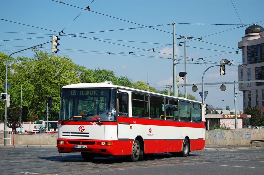 7402
