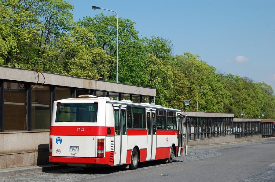 7402