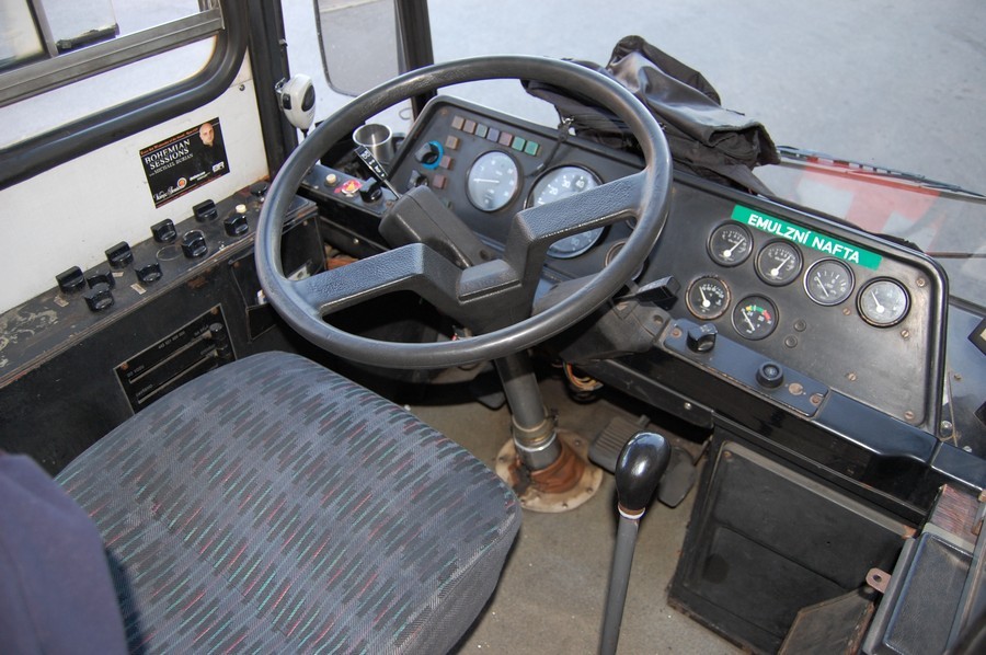5646