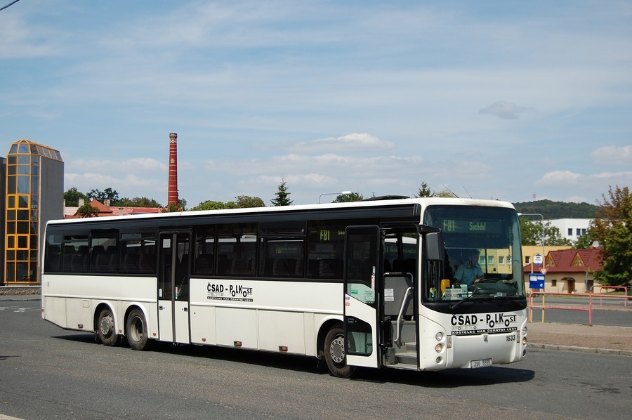 1633