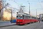 4772