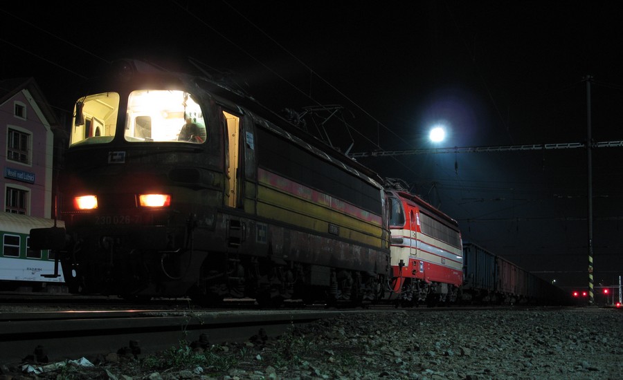 230 026-7