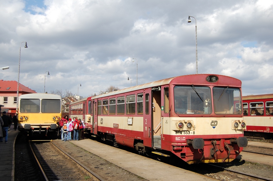 810 553-8