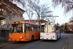 306