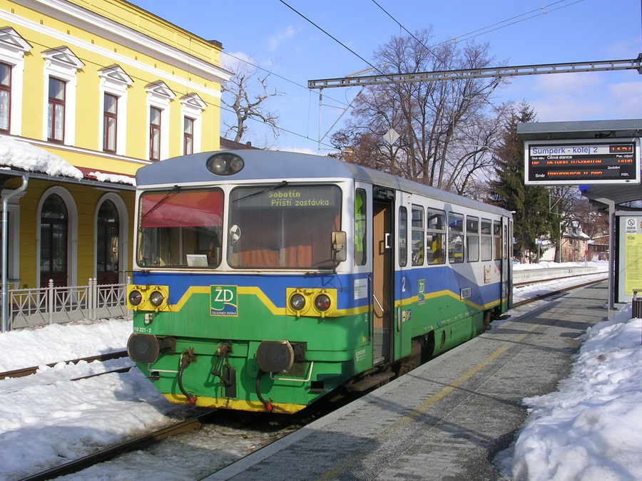 810 221-2