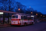 7372