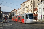 9121