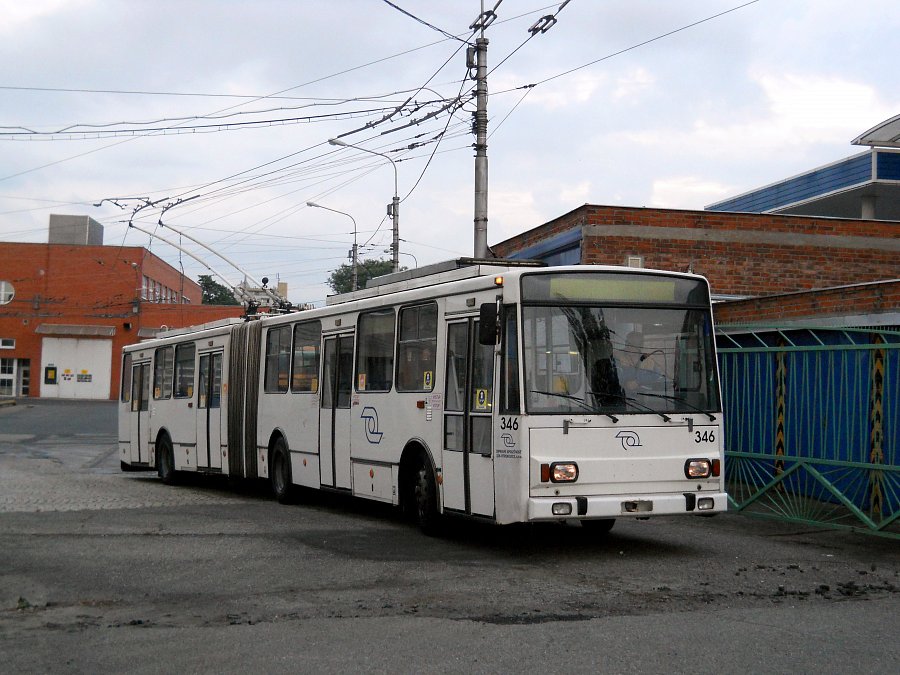 346