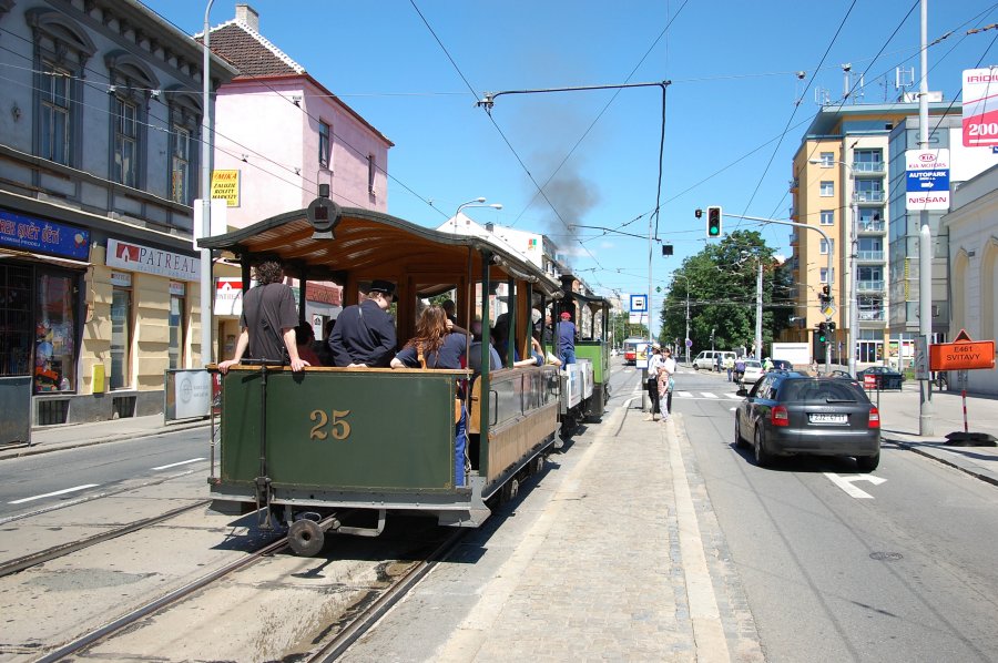 25
