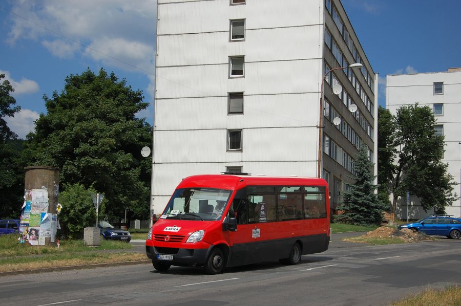 5U3 8929