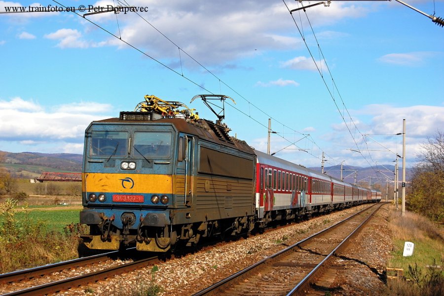 363 137-1