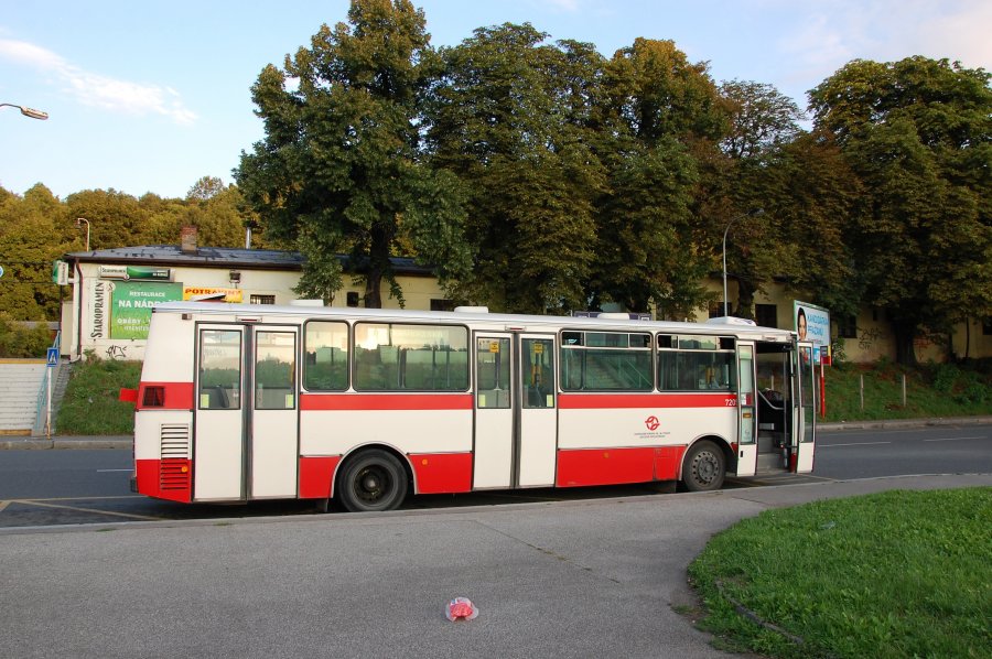 7205