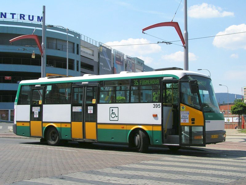 395