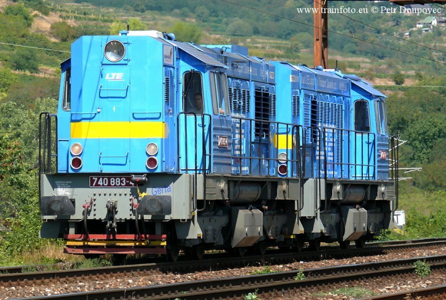740 883-4