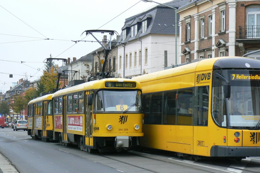 224 209