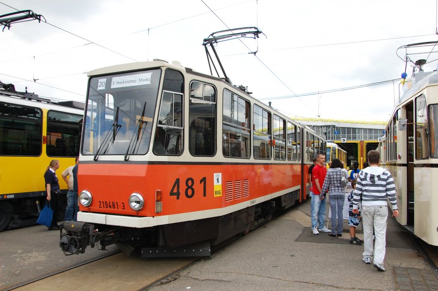 219 481-3
