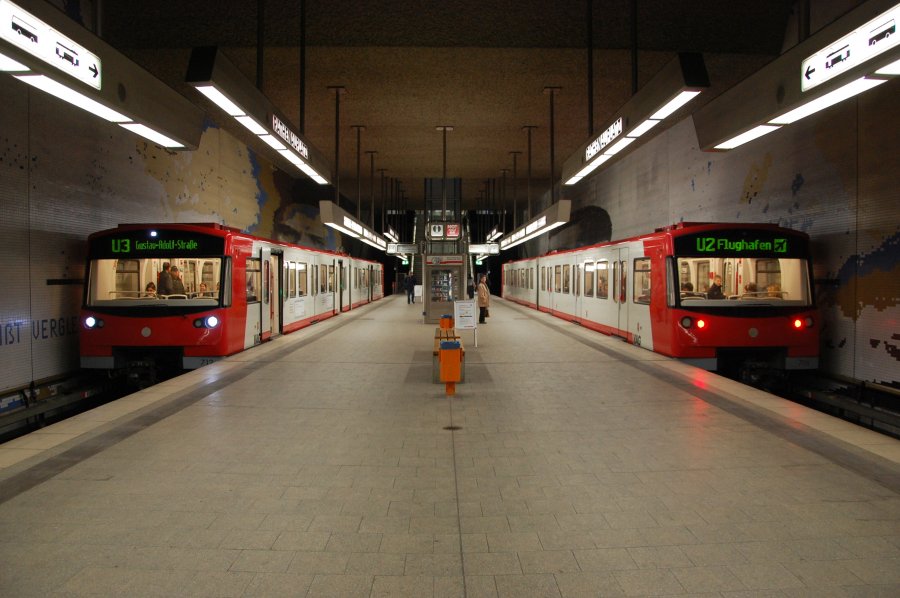 712+706