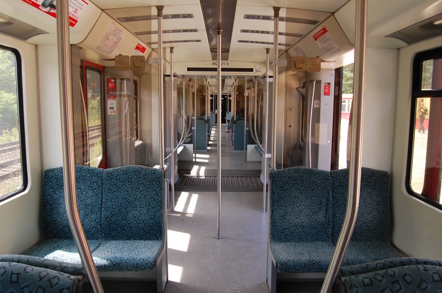 482 221-9