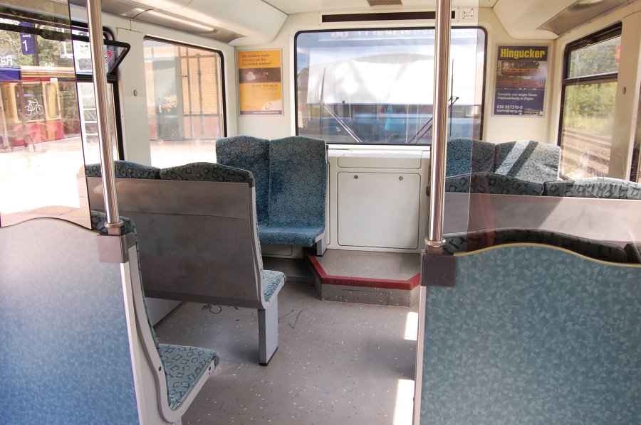 482 221-9