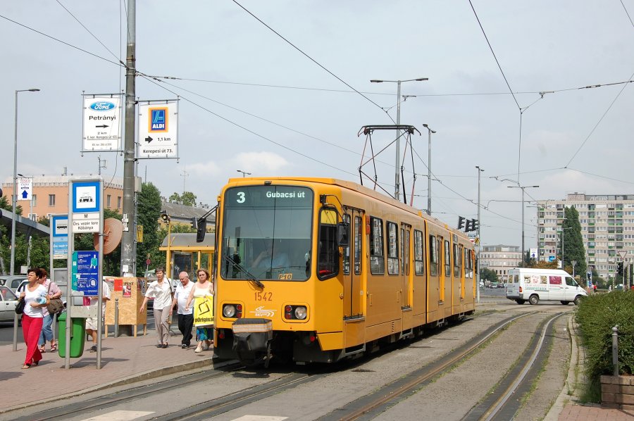 1542