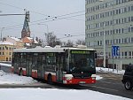 952