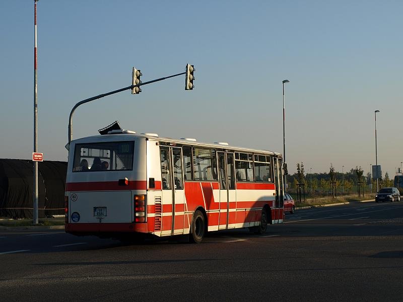 1035